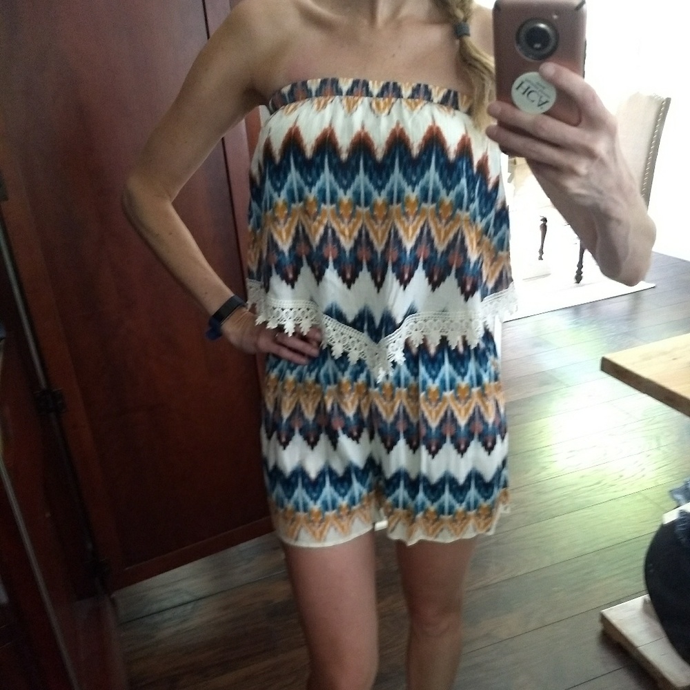 Tribal jumper